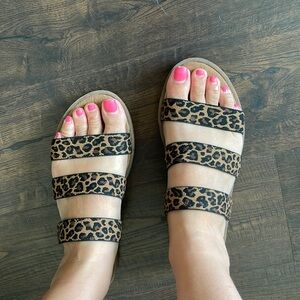 Steve Madden leopard sandals size 10